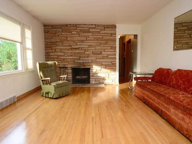Building Photo - Spacious 4-Bedroom Ranch in District 66 with Walkout Basement & Mother-in-Law Suite