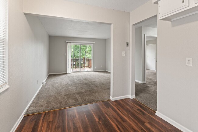 Building Photo - Affordable 2-Bedroom Duplex with Garage, D...