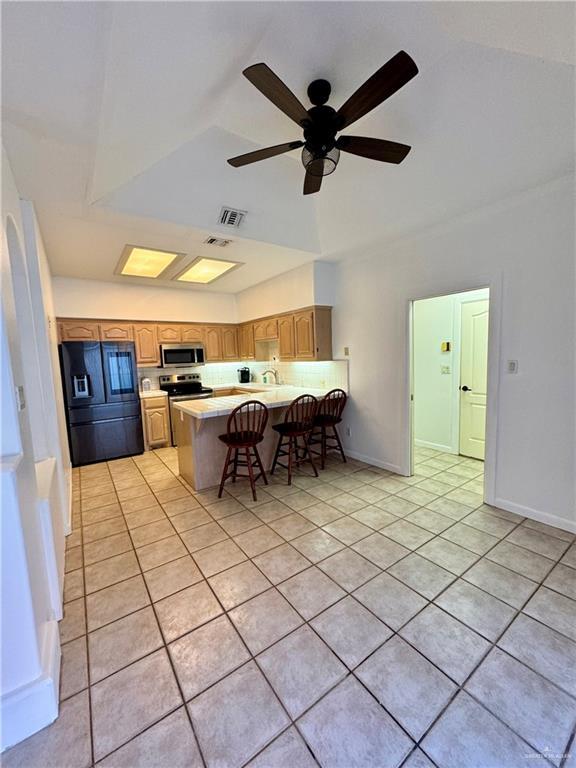 Building Photo - 120 Yucca Ave