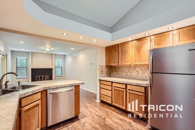 Building Photo - 3110 Riviera Bay Ct