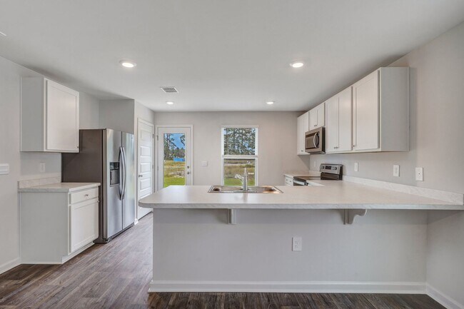 Building Photo - New Construction Home in High Demand Area!