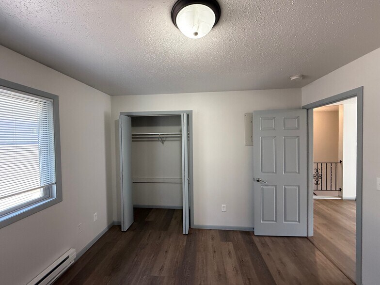 Apt 2 - 1035 Green Bay St