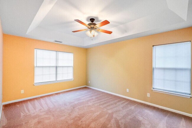 Building Photo - Charming 3BR House with Big bonus room ove...