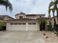 Building Photo - 12184 Oakview Way