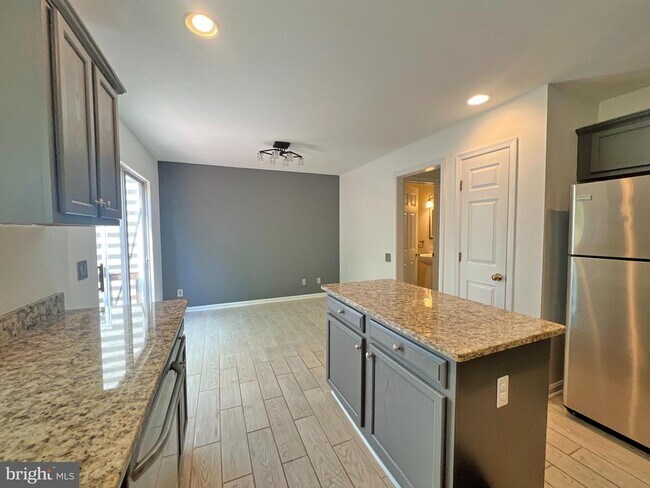 Building Photo - 1191 Cypress Tree Pl