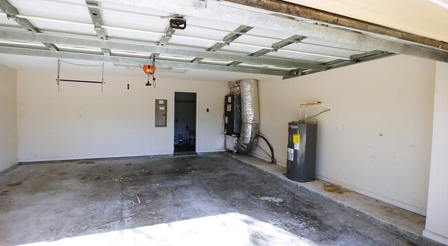 Building Photo - 96328 Ridgewood Cir