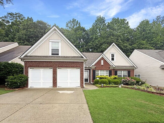 Primary Photo - 2607 Woodford Ln NE