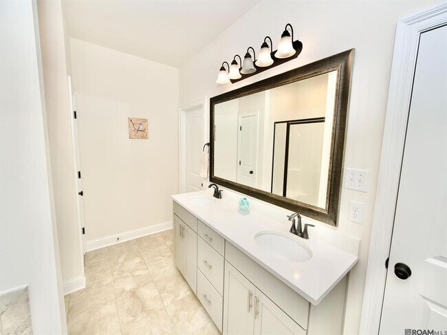 Building Photo - 17065 White Ibis Ave