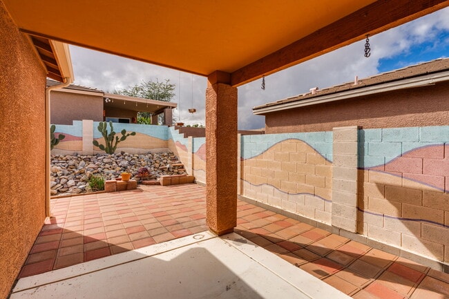 Building Photo - 10252 E Wasp Spring Dr