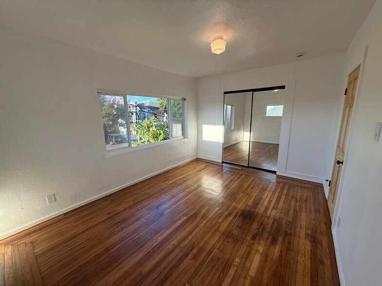 Building Photo - 685 28th St