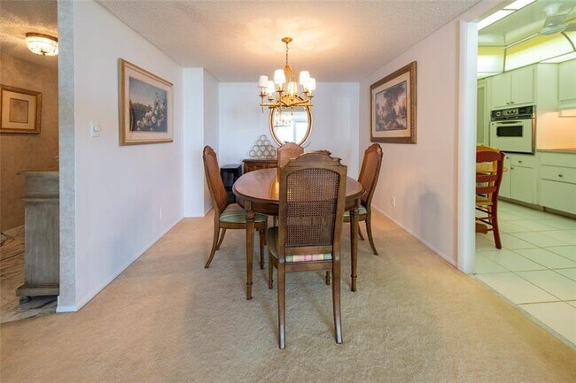 Building Photo - 4020 Galt Ocean Dr