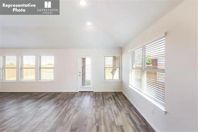 Building Photo - 634 Presidio St