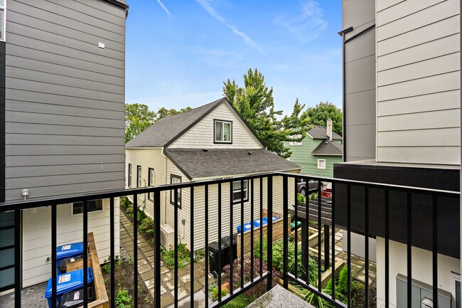 Building Photo - 937A NW 52nd St