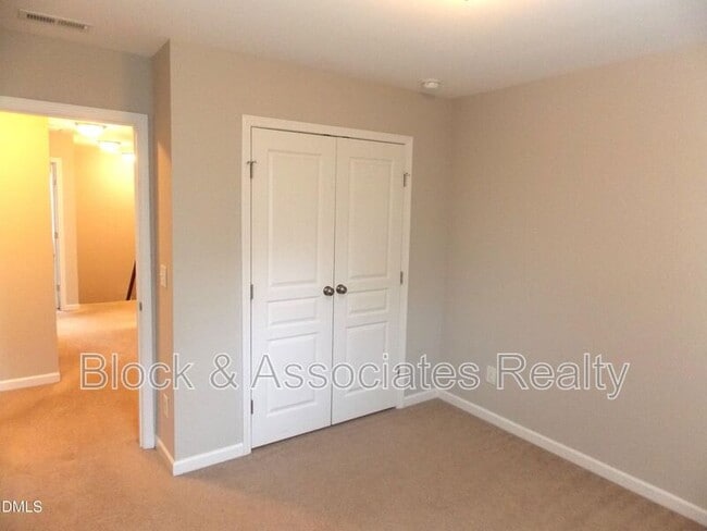 Building Photo - 603 Old Mill Village Dr
