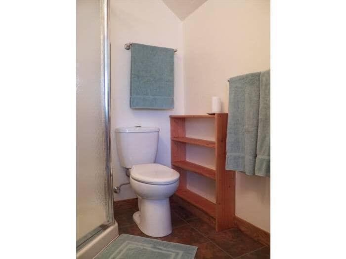 Building Photo - 4012 Lambert Rd