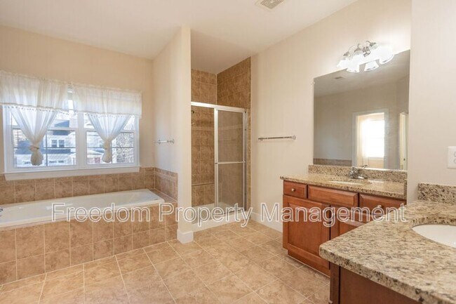 Building Photo - 10774 Monocacy Way