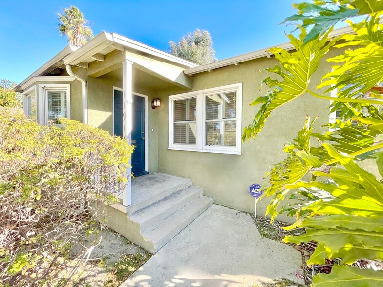 Building Photo - 11914 Ocean Park Blvd