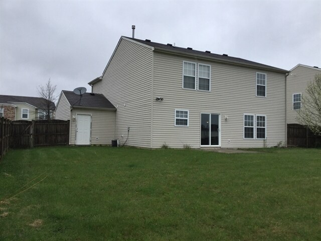 Building Photo - 9939 Big Bend Dr