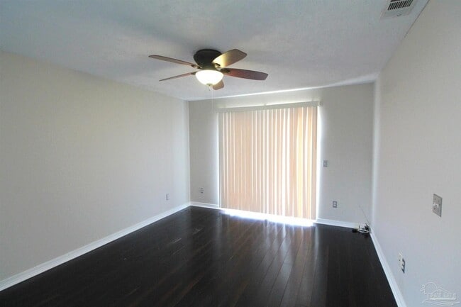 Building Photo - 7680 Chablis Cir