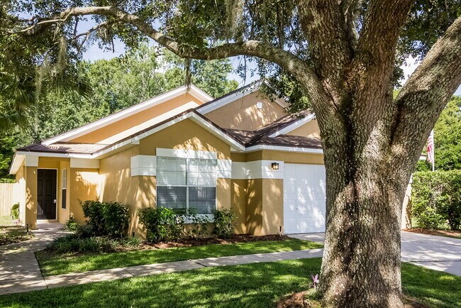 Building Photo - 10257 Winding Creek Ln