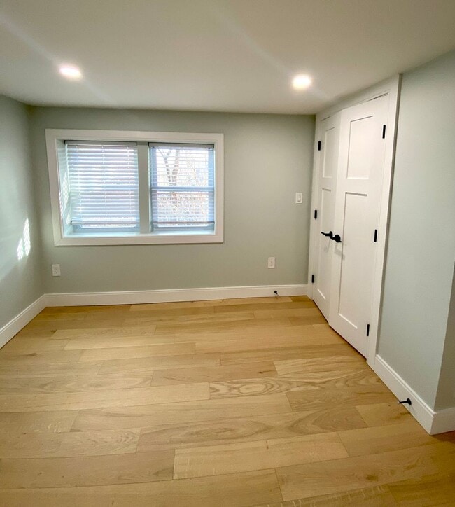 Interior Photo - 3 Walley