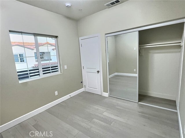 Building Photo - 15909 Merrill Ave