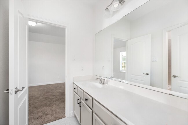 Building Photo - 2923 Golden Honey Ln