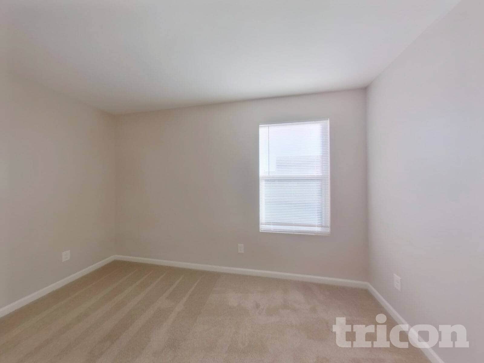 Building Photo - 178 Hidden Lakes Rd