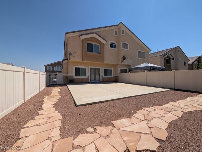 Building Photo - 3313 Jamaica Princess Pl