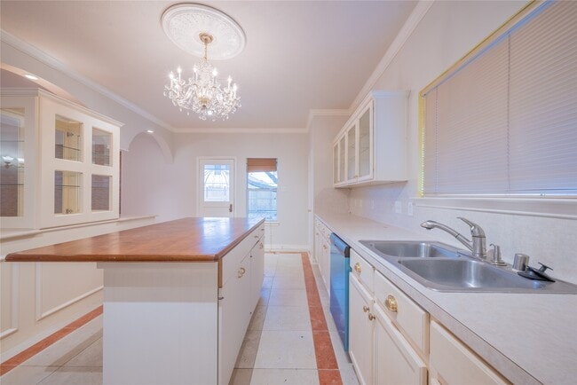 Building Photo - 9414 Lerin Ln