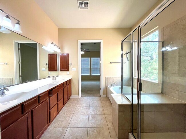 Building Photo - 10000 Paulines Way