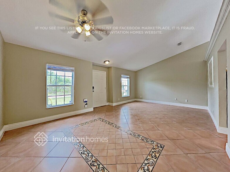 Building Photo - 1618 SW Morelia Ln