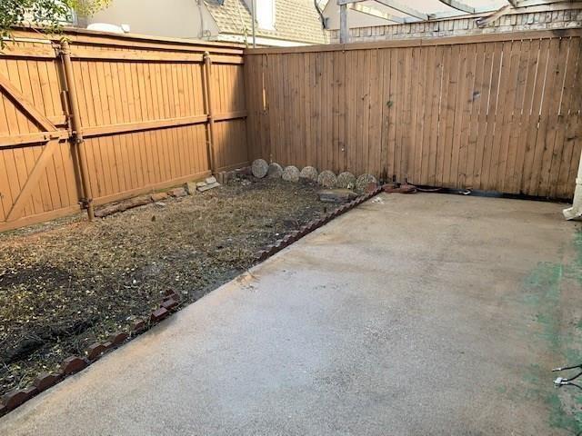 Building Photo - 207 Trellis Pl