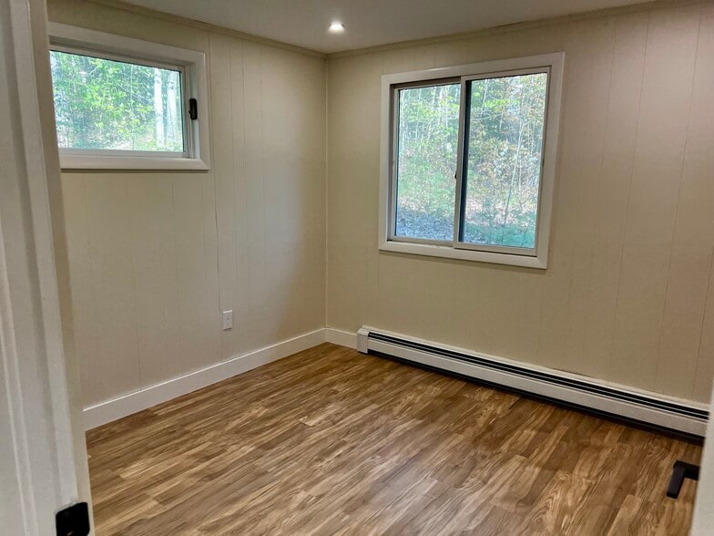 Building Photo - 69 Scenic Dr