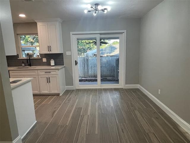 Building Photo - 3535 Shady Brook Dr