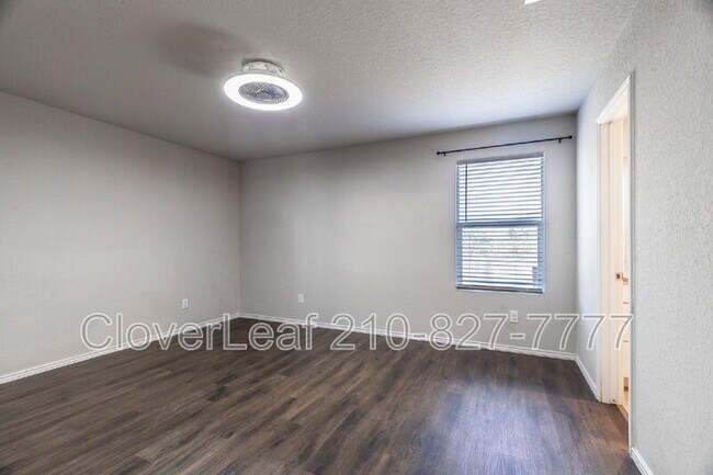 Building Photo - 547 Filibusters Trail