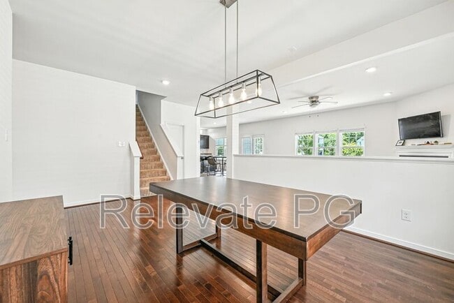 Building Photo - 11200 Blunts Bluff Ct