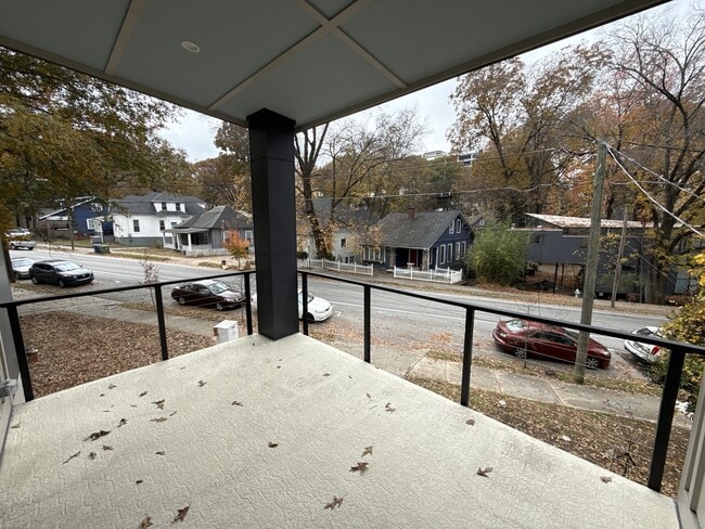 Building Photo - 1073 Hemphill Ave NW