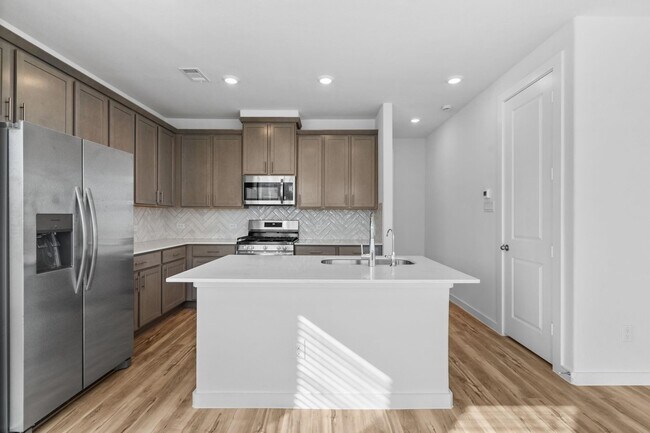 Building Photo - 3235 Loam Ln