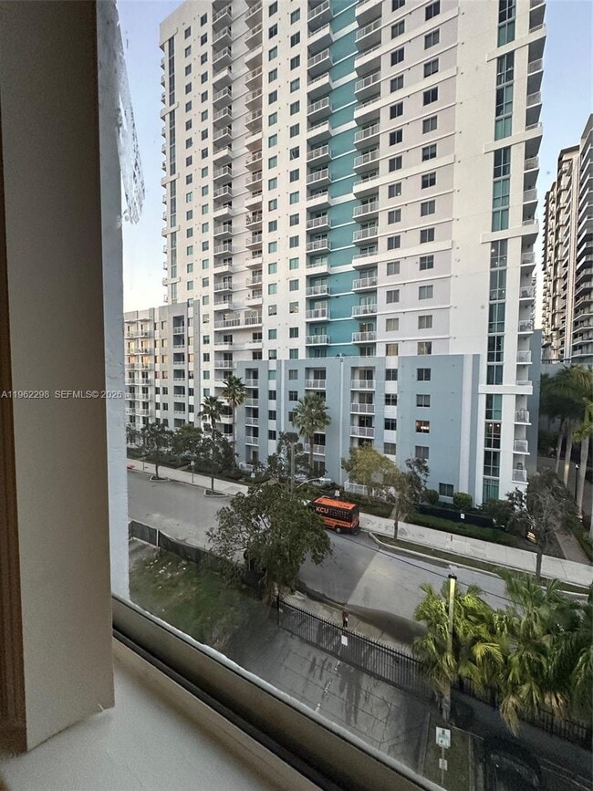 Building Photo - 210 SW 11th St