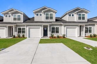 Building Photo - 1005 Walker Point Way