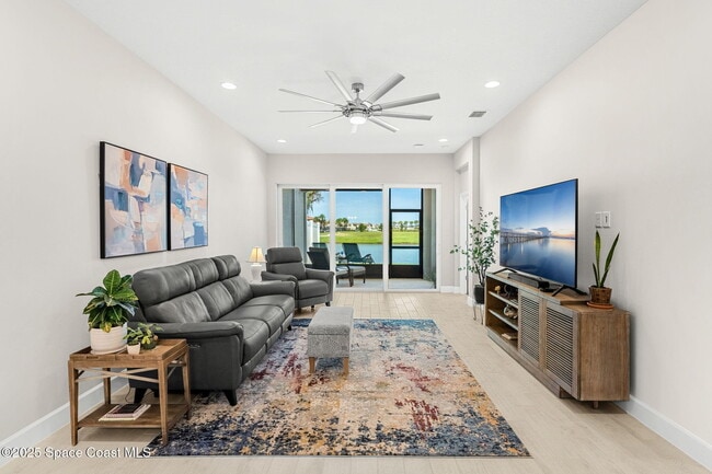 Building Photo - 7969 Cache Crk Ln