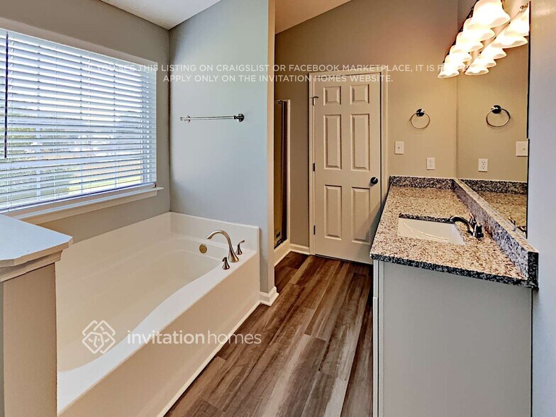 Building Photo - 2518 Liberton Ct