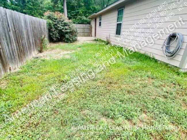 Building Photo - 1007 Cunningham Dr