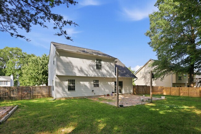 Building Photo - 10106 S Fulton Dr