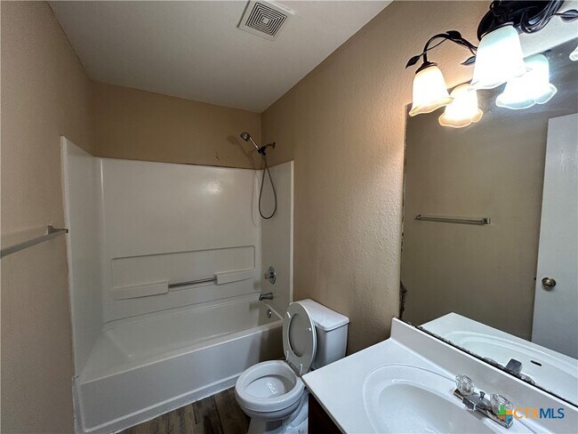 Building Photo - 381 Copper Path Dr
