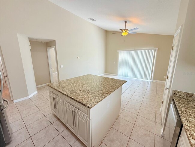 Building Photo - 2055 Victoria Falls Dr