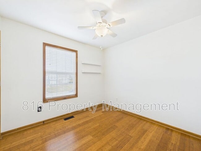 Building Photo - 1305 Aspen Dr