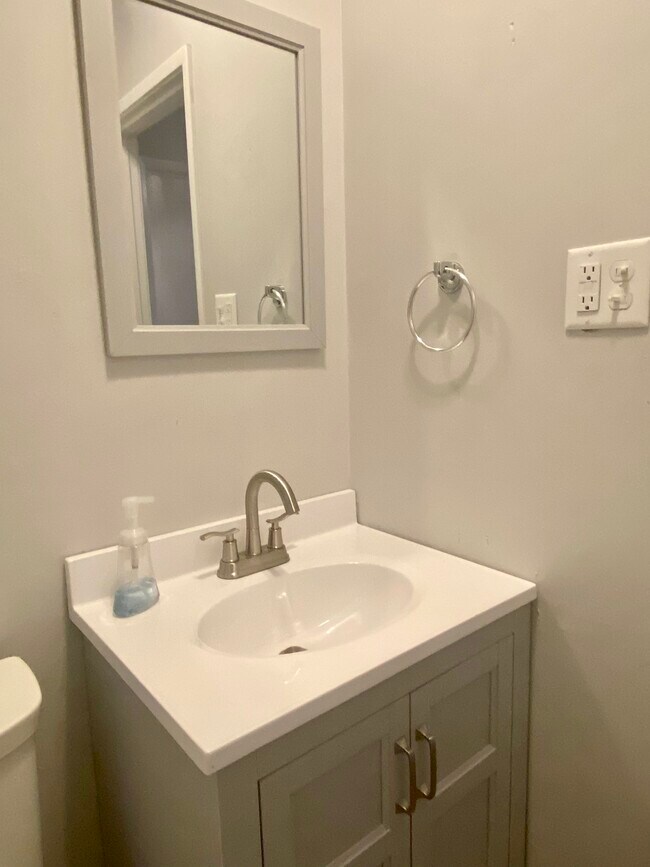 Building Photo - 6300 Hackberry Way