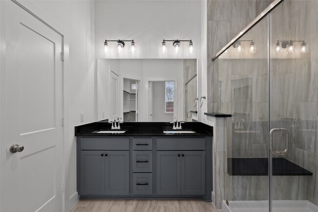 Building Photo - 4935 Anders Ln